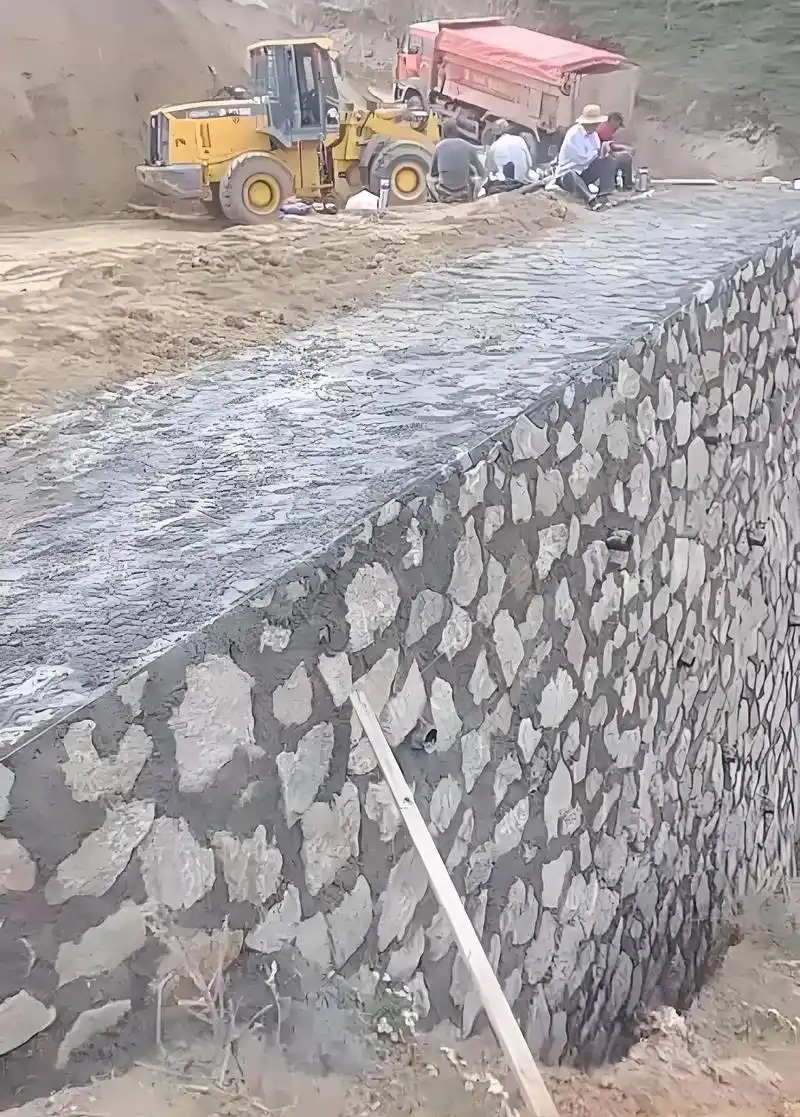 巢湖和县边坡加固
